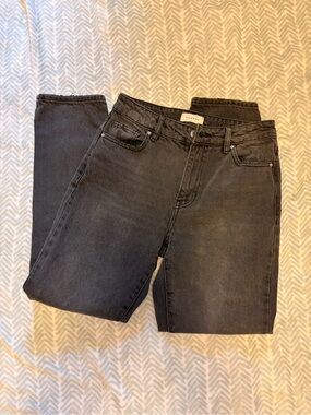 PacSun Women’s Washed Black Mom Jeans